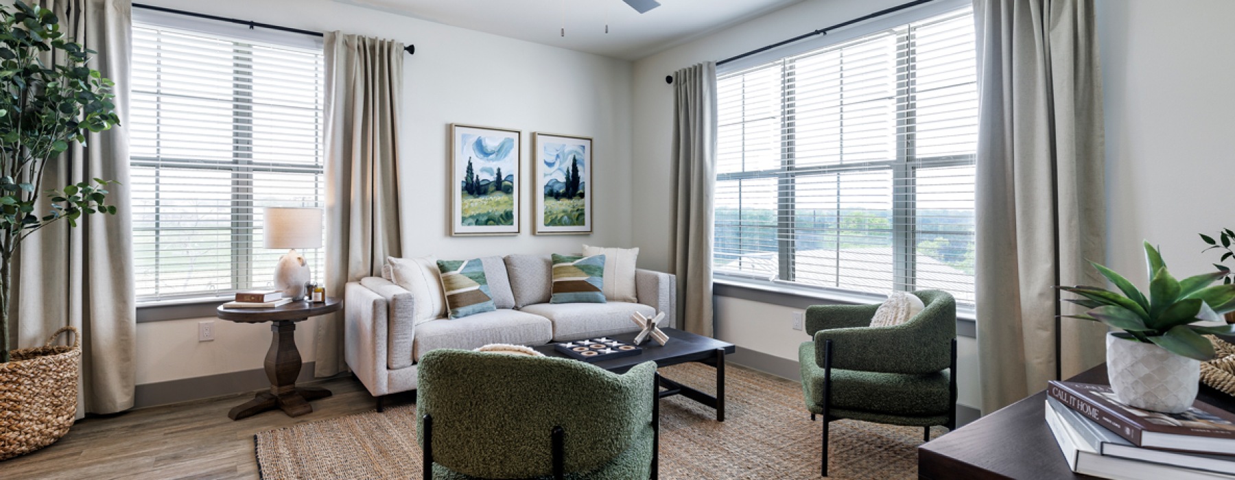 Living room and big window 